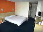 фото отеля Travelodge Hotel Central Milton Keynes