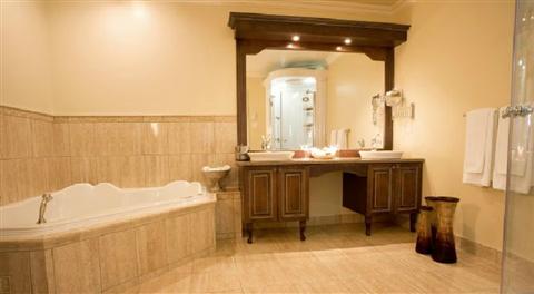 фото отеля Auberge La Montagne Coupee