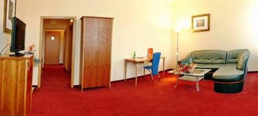 фото отеля Hotel Plaza Mlada Boleslav