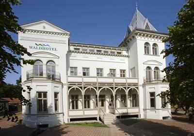 фото отеля Waldhotel Graal-Muritz