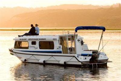 фото отеля Lightleys Holiday Houseboat Port Alfred
