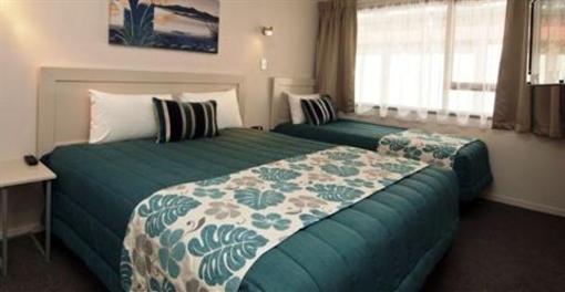фото отеля Breakwater Motel