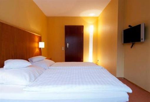 фото отеля Hardtwald Hotel