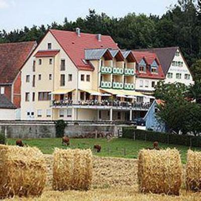 фото отеля Landhotel Grüner Baum Hersbruck