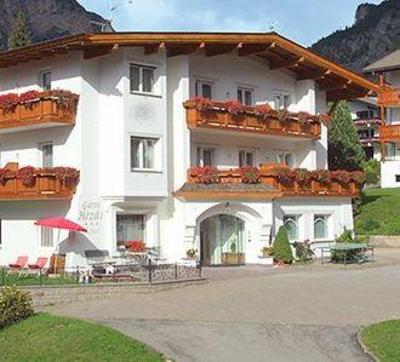фото отеля Garni Hotel Mezdi