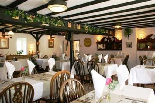 фото отеля Furzeleigh Mill Hotel Buckfastleigh