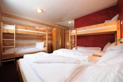 фото отеля Wildkogel Sport & Familienhotel