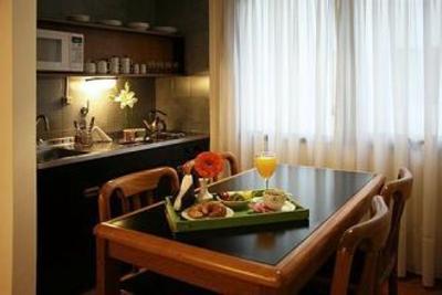 фото отеля Plaza San Martin Suites