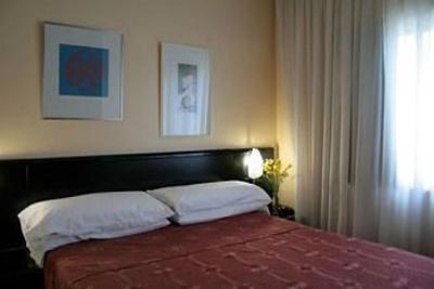 фото отеля Plaza San Martin Suites