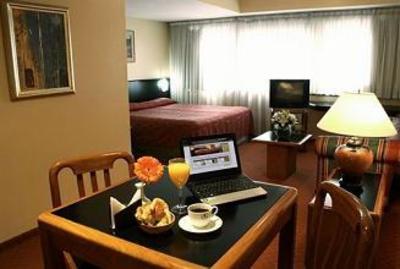 фото отеля Plaza San Martin Suites
