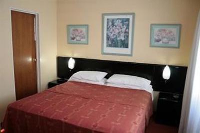 фото отеля Plaza San Martin Suites