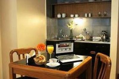 фото отеля Plaza San Martin Suites