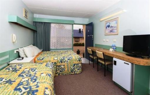 фото отеля BEST WESTERN Motel Farrington