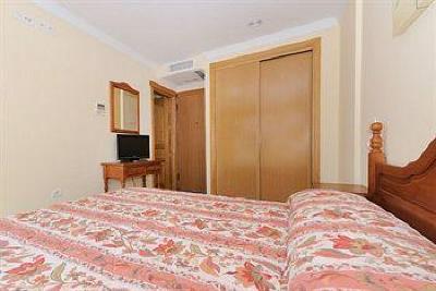 фото отеля Hotel Reyesol