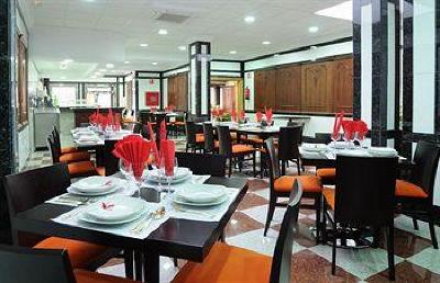фото отеля Hotel Reyesol