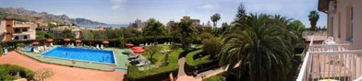 фото отеля Villa Giardini Apartments Giardini Naxos