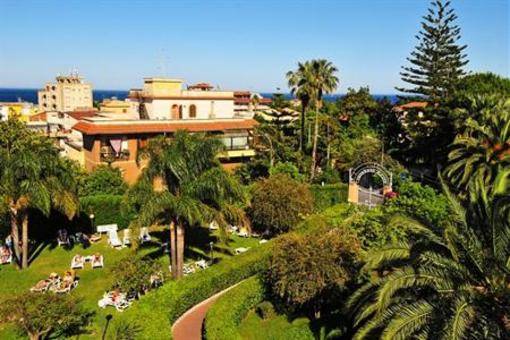 фото отеля Villa Giardini Apartments Giardini Naxos