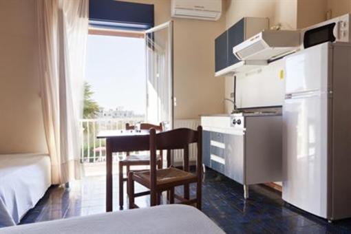фото отеля Villa Giardini Apartments Giardini Naxos