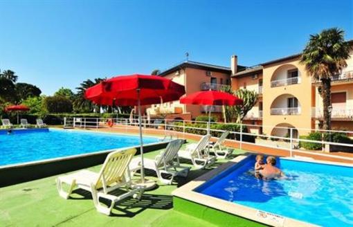 фото отеля Villa Giardini Apartments Giardini Naxos