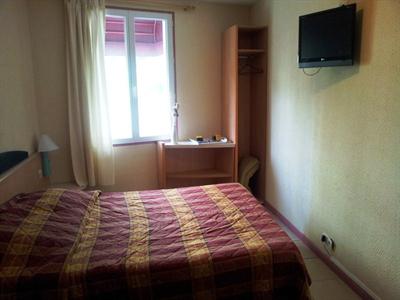фото отеля Hotel Royal Colombes