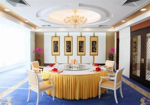 фото отеля West Lake Hotel