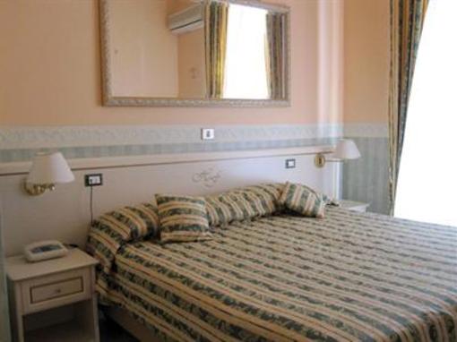 фото отеля Hotel Festival Sanremo