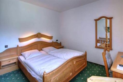 фото отеля Jeddinger Hof Land und Seminarhotel