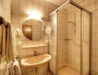 фото отеля Jeddinger Hof Land und Seminarhotel