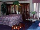 фото отеля Winnie Inn & Suites