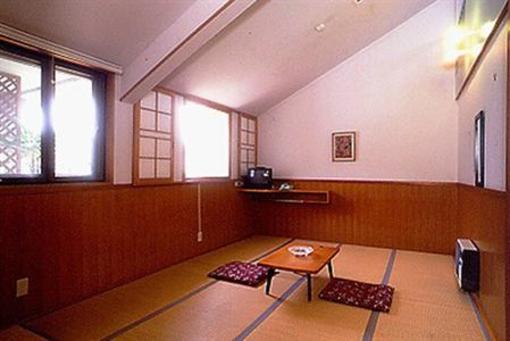 фото отеля B&B Pension Hakodatemura Hakodate