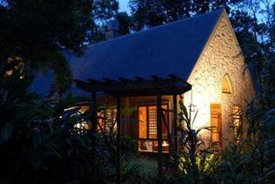 фото отеля Witches Falls Cottages