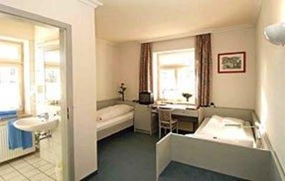 фото отеля Hotel Gautinger Hof
