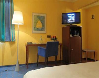 фото отеля Best Western Hotel Royal Aachen