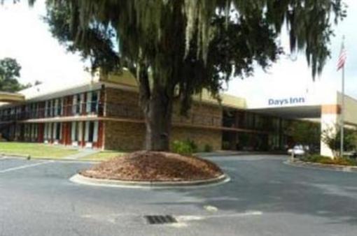 фото отеля Days Inn Port Royal