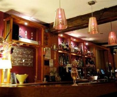 фото отеля The Fox Inn Much Wenlock
