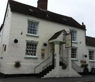 фото отеля The Fox Inn Much Wenlock