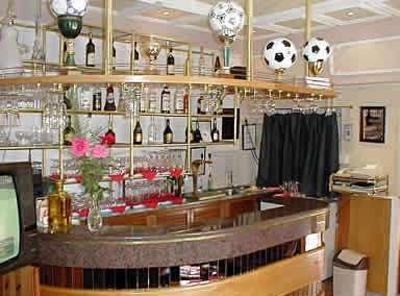 фото отеля Trojka Hotel Es Panzio