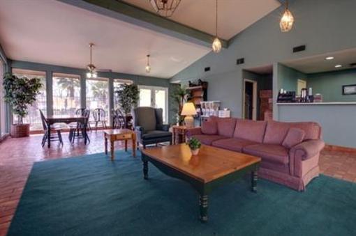 фото отеля Americas Best Value Inn Angleton