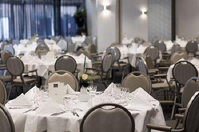 фото отеля Van Der Valk Hotel Venlo