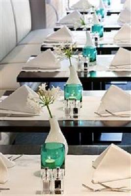 фото отеля Van Der Valk Hotel Venlo
