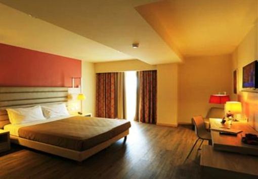 фото отеля Turin Airport Hotel & Residence