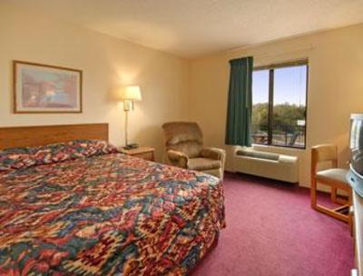 фото отеля Hannibal Super 8 Motel