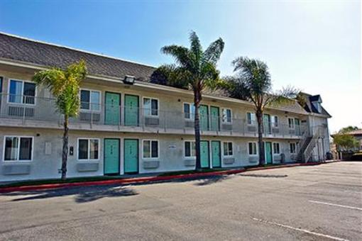 фото отеля Motel 6 Westminster North