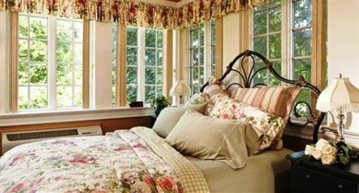 фото отеля B.F. Hiestand House Bed & Breakfast