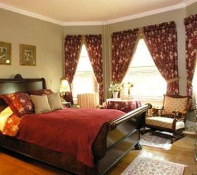 фото отеля B.F. Hiestand House Bed & Breakfast