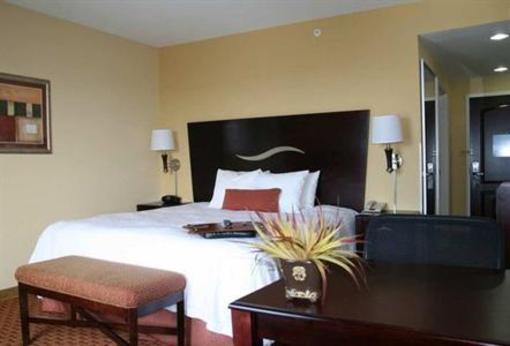 фото отеля Hampton Inn Galax