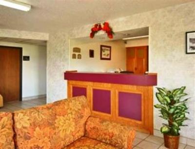 фото отеля Super 8 Christiansburg/Blacksburg