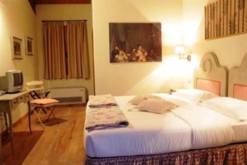 фото отеля La Tana Del Ghiro Hotel Roncofreddo