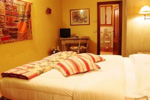 фото отеля La Tana Del Ghiro Hotel Roncofreddo