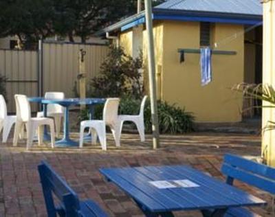 фото отеля Albany Backpackers